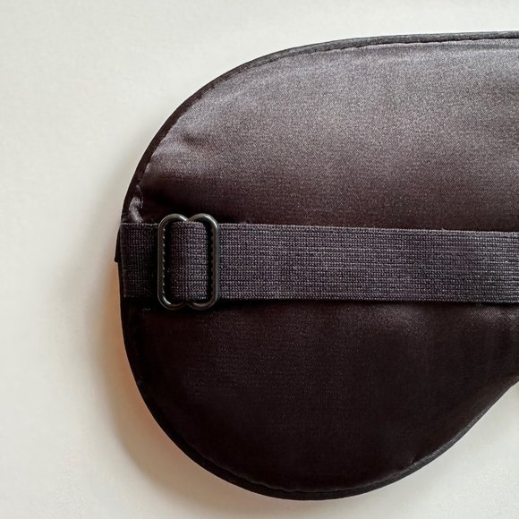"Dreaming of Dolce" HANDMADE Luxury Silky Sleep Mask - Picture 2 of 2